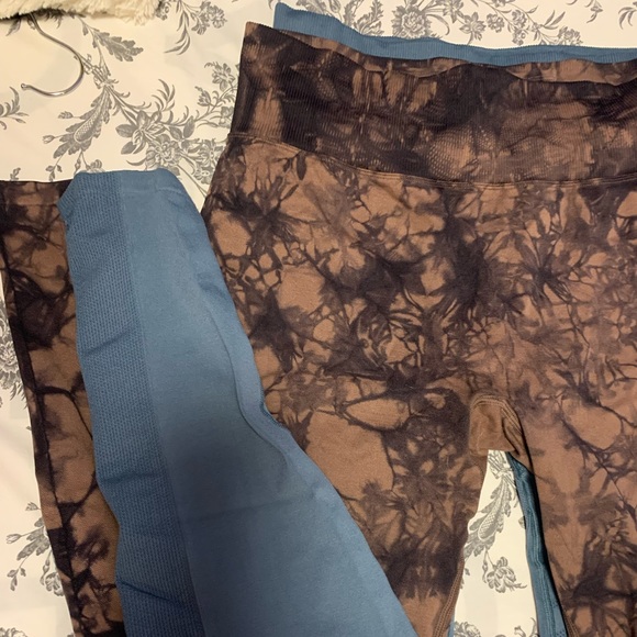 Bundle 2 PINK leggings - Picture 2 of 4